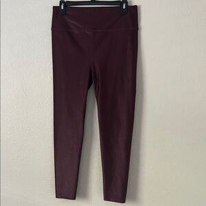 Noli High Rise Liquid Leggings in Burgundy in Size L
